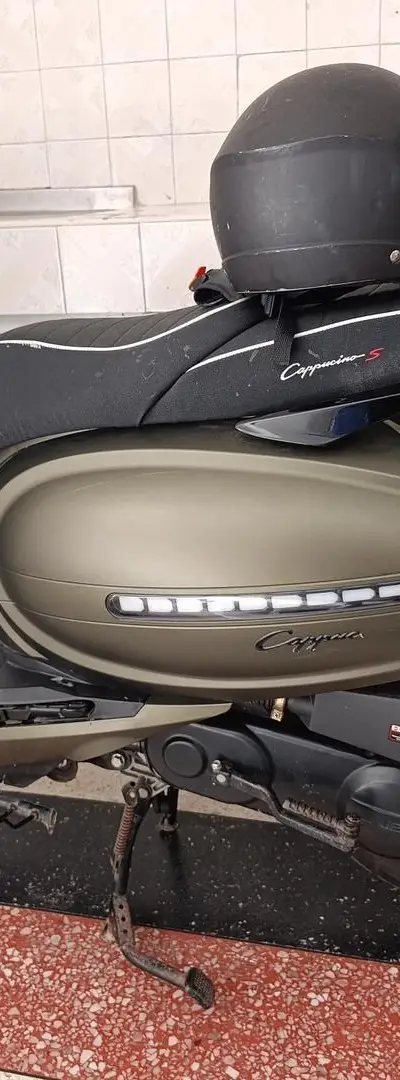 Moto Cappuccino S