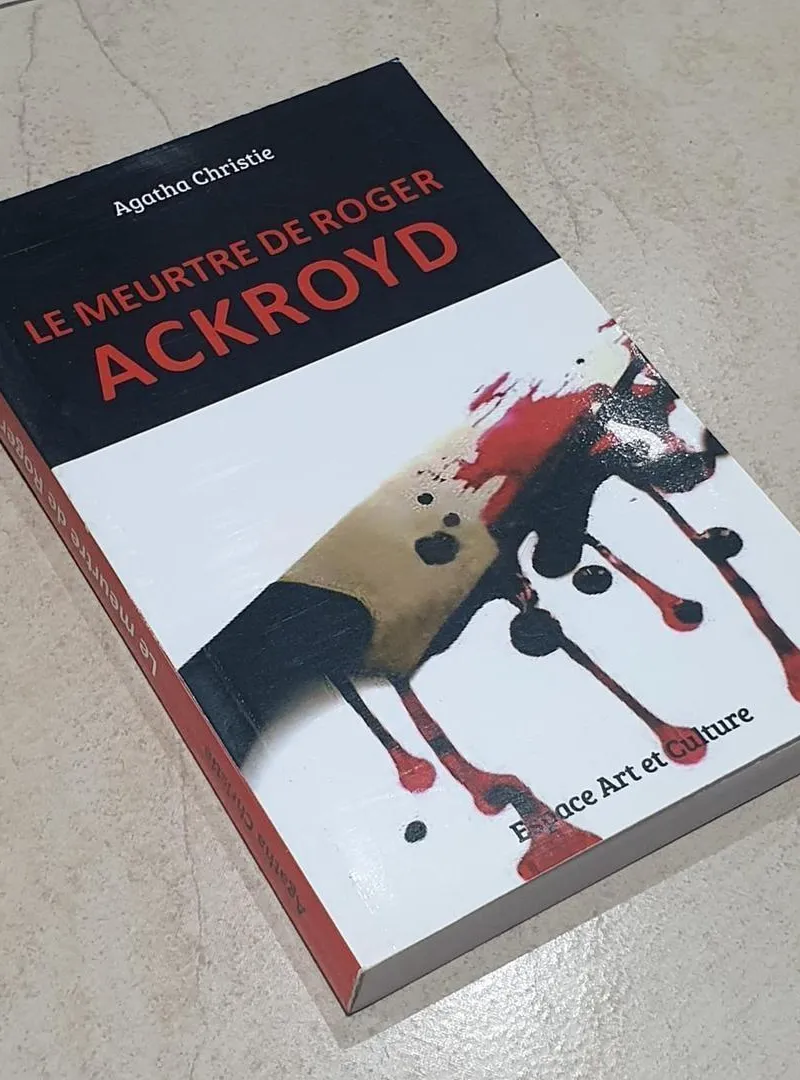 LE MEURTRE DE ROGER ACKROYD