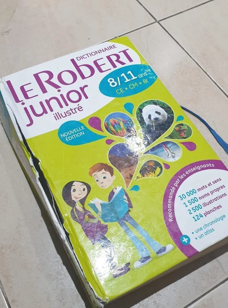 Dictionnaire LE ROBERT Junior 8/11 ans - illustré