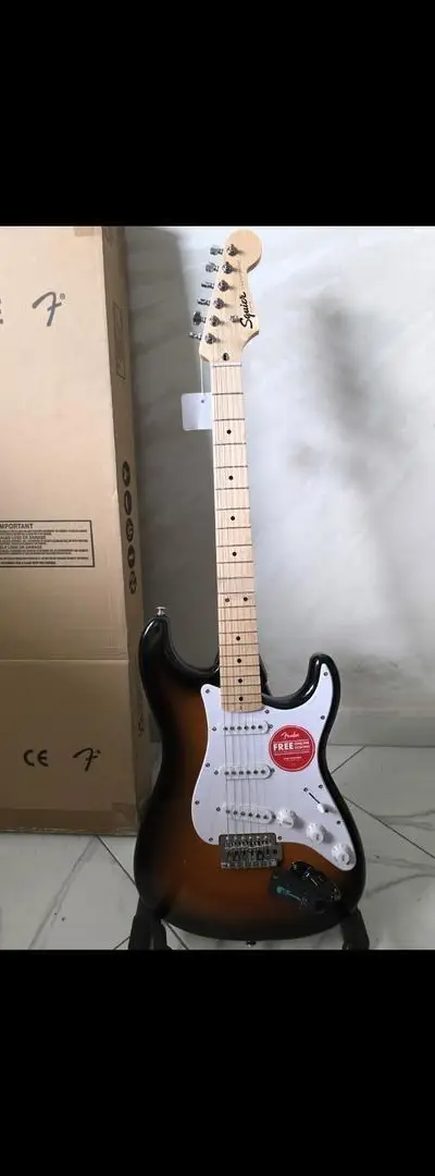 Fender Squier Sonic Stratocaster