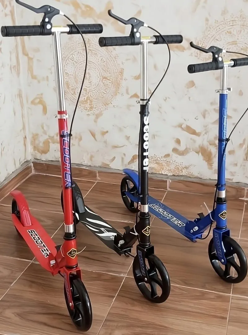 Trottinette pliable enfant adulte réglable solide