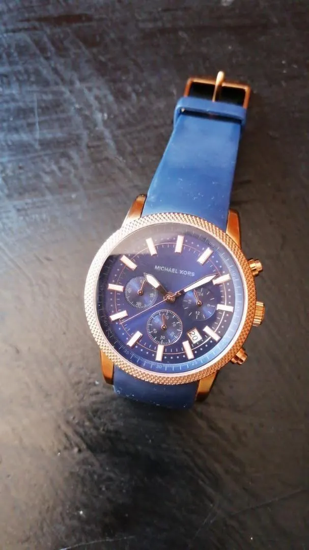 Montre Michael Kors Ritz Chronograph bleue.
