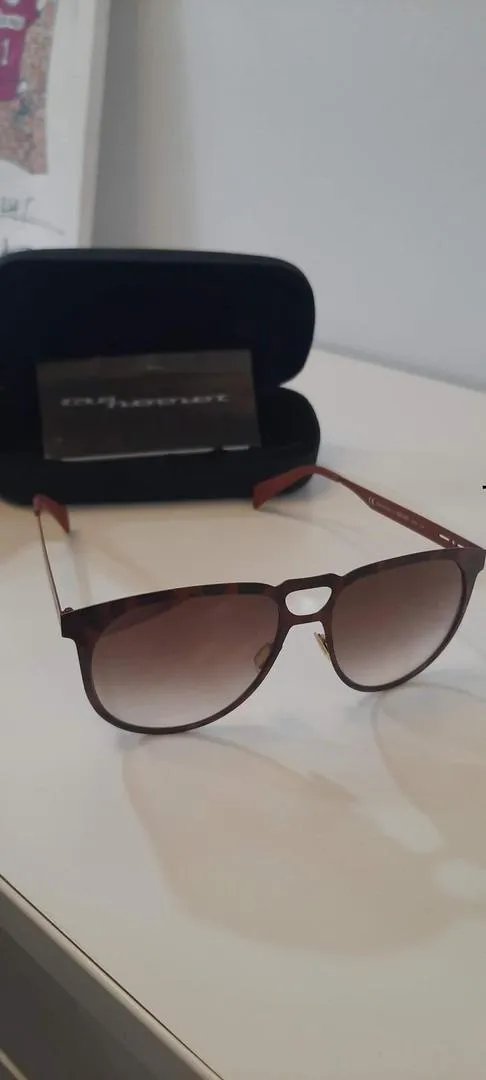 Lunettes de soleil