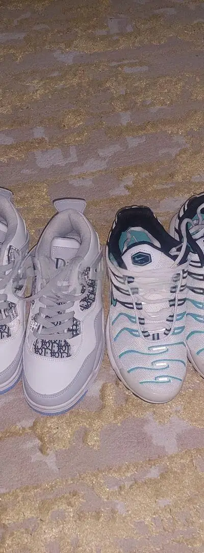Lot de chaussures