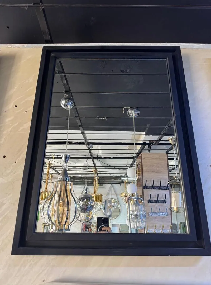 Miroir en PVC et profile led 80x60