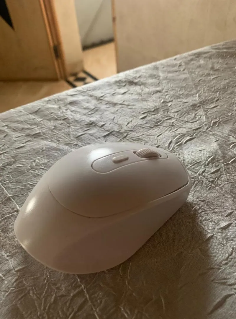Souris sans fil Logitech M196 Bluetooth originale