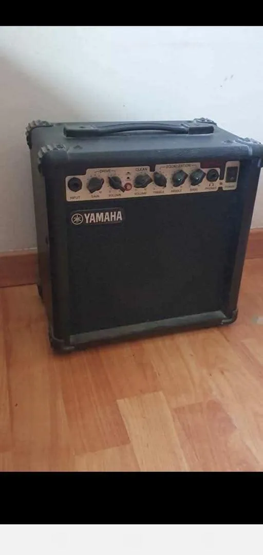 Ampli guitare électrique yamaha - amplificateur