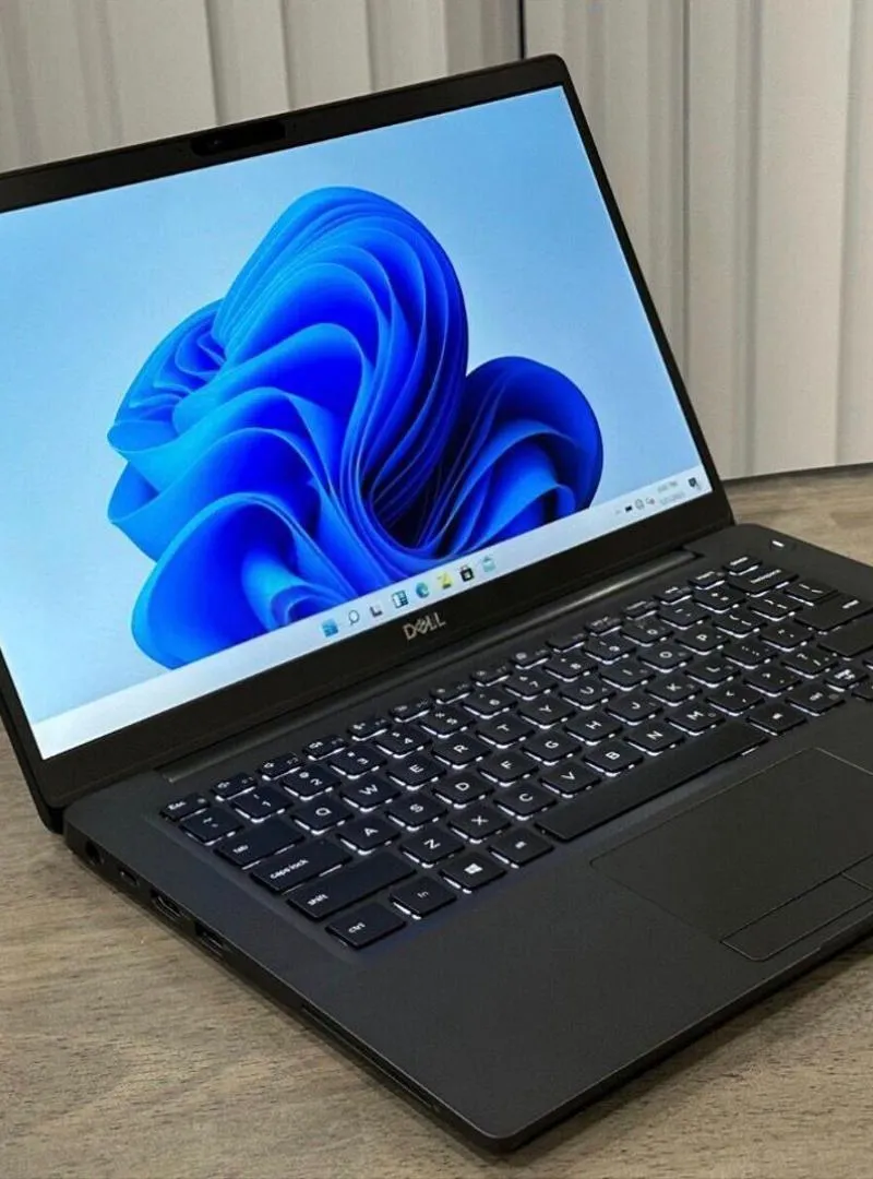 DELL LATITUDE 7400