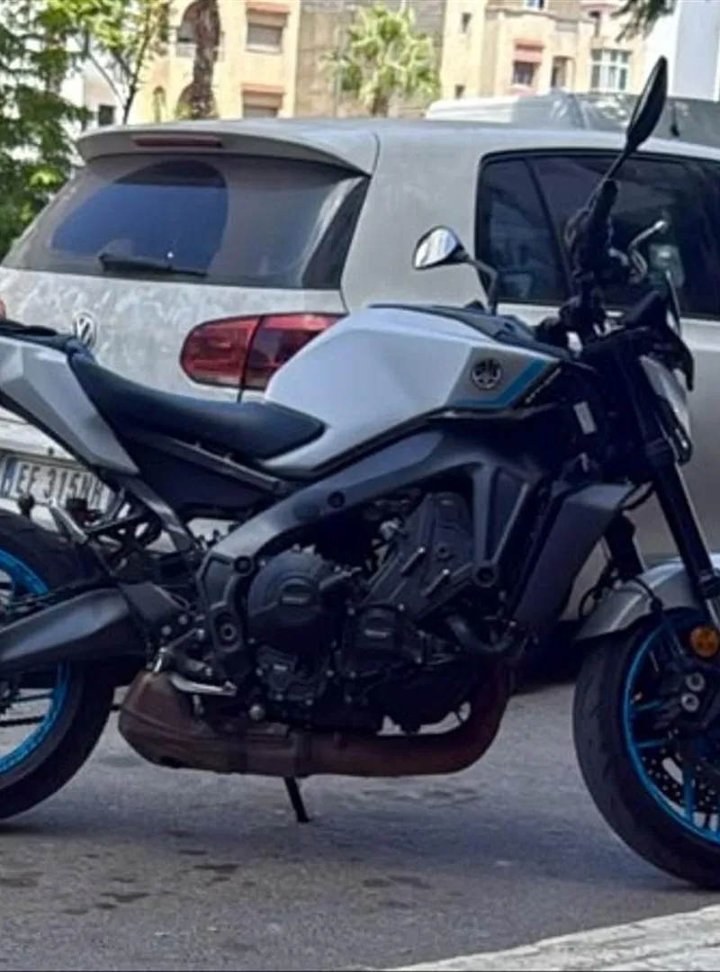 MT09 2025 8500km