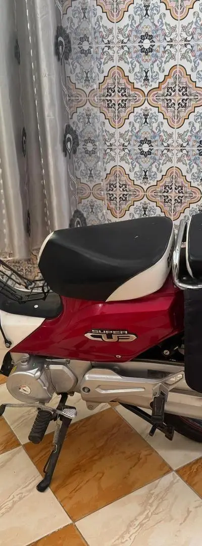 Moto Gazzela négociable