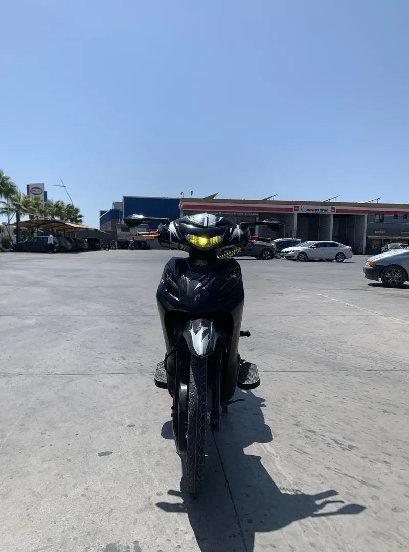 SANYA R50 modèle 2022 toujours propre