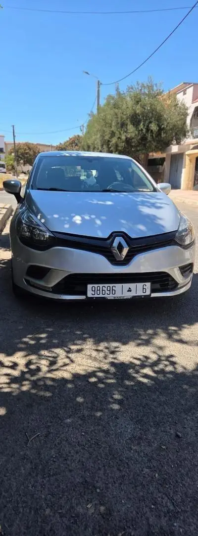 Renault Clio Diesel Manuelle 2017 à Safi