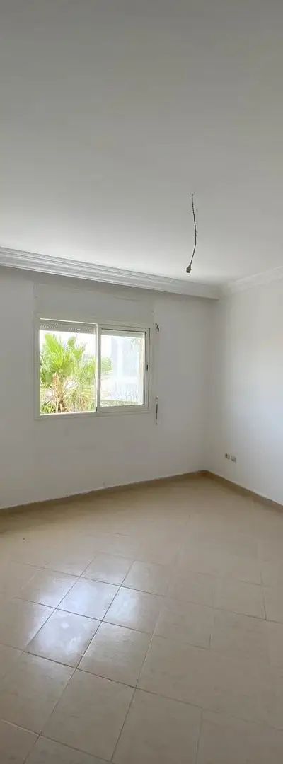 Appartement NEUF à louer près de la laiterie centrale