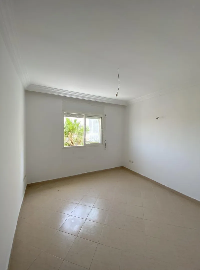 Appartement NEUF à louer près de la laiterie centrale