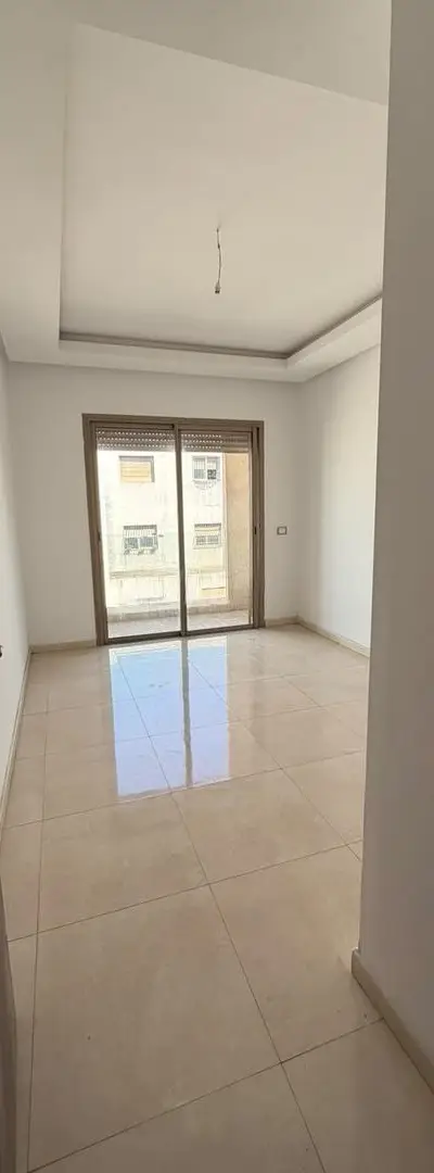 Appartement 3 chambres à louer – Bouskoura