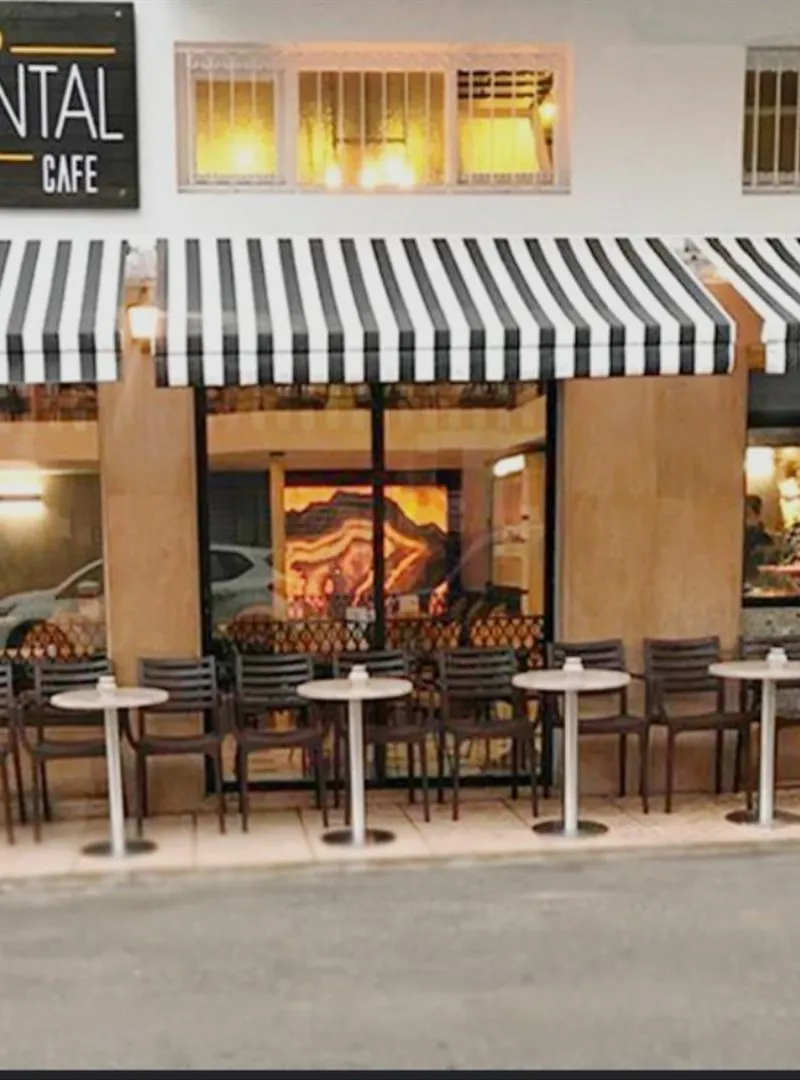 Café à vendre et saroute à louer à 5000dh par mois