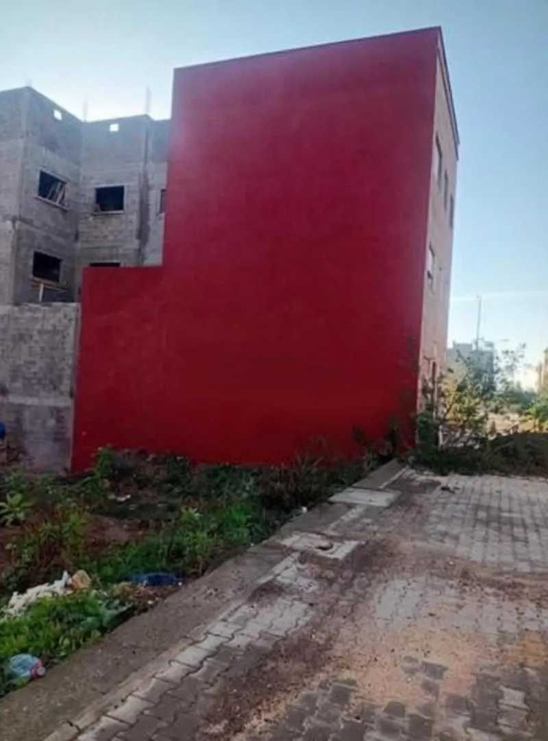 Terrain titré de 100m² à Maftah Raha 5, ensoleillé