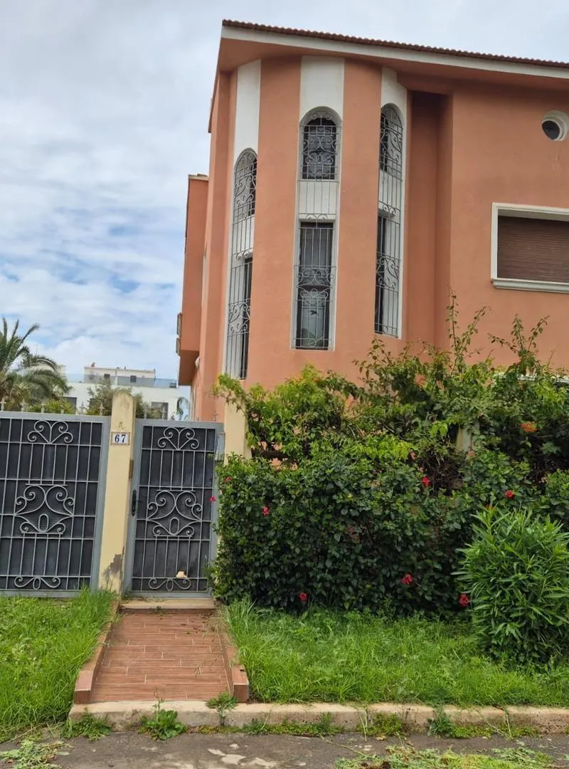 Villa à côté de la plage Sidi Rahal