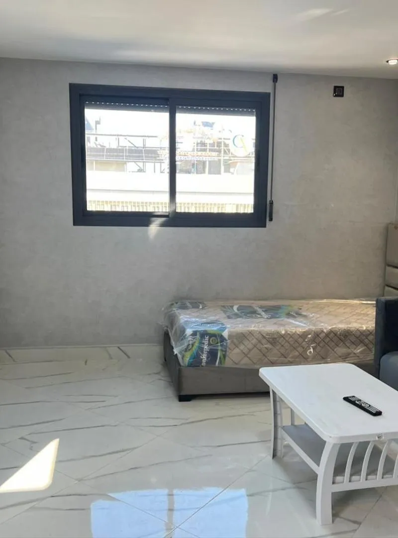Studio meublé à louer mensuellement quartier Al Matar