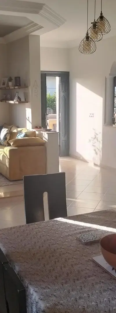 Villa de 420m2 3 niveaux