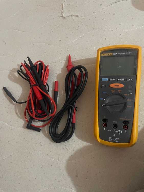 Fluke 1507 – Testeur d’isolement professionnel