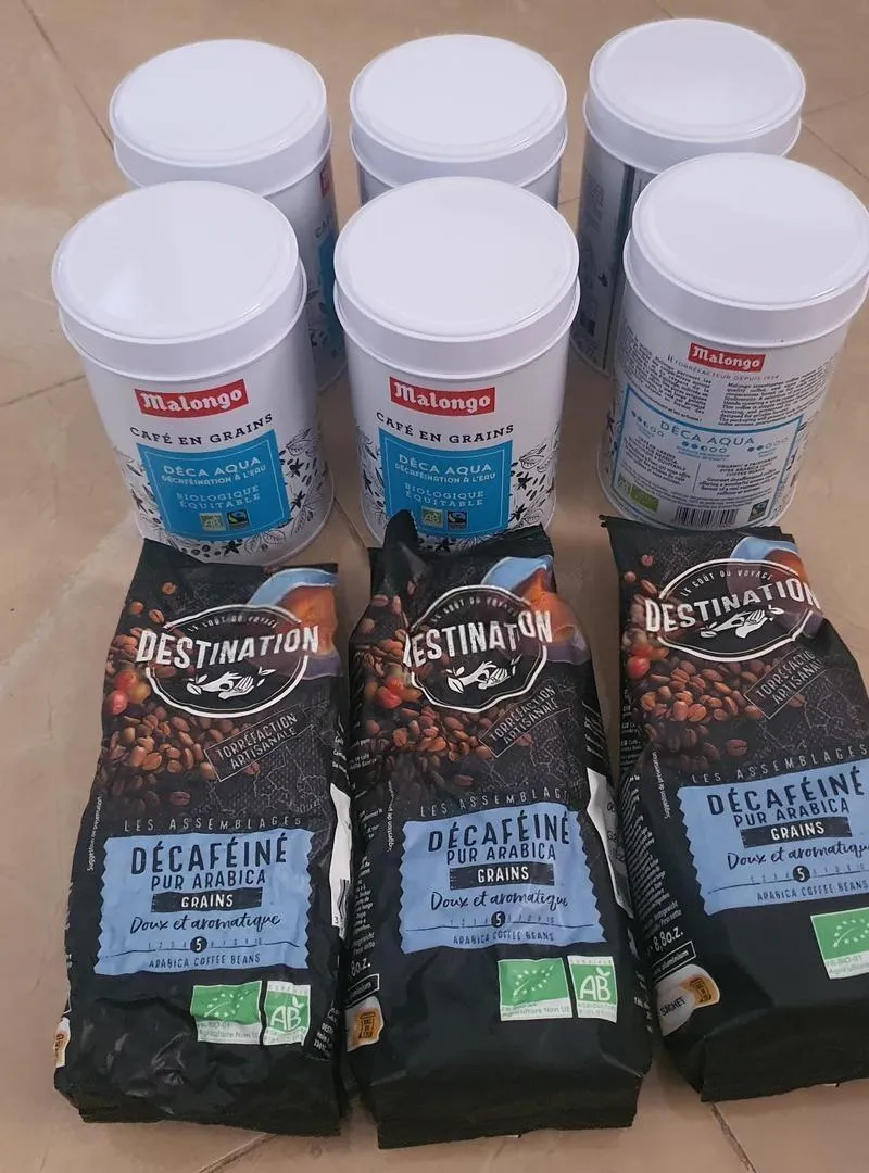 Lot de 9 cafés neufs – Malongo & Destination