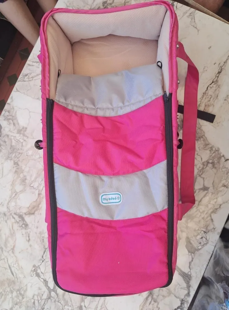 Porte-bébé pour nourrissons