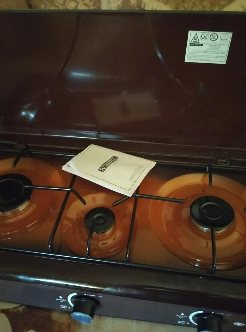 🔥 À Vendre – Cuisinière à gaz 3 feux de ITIMAT 🔥