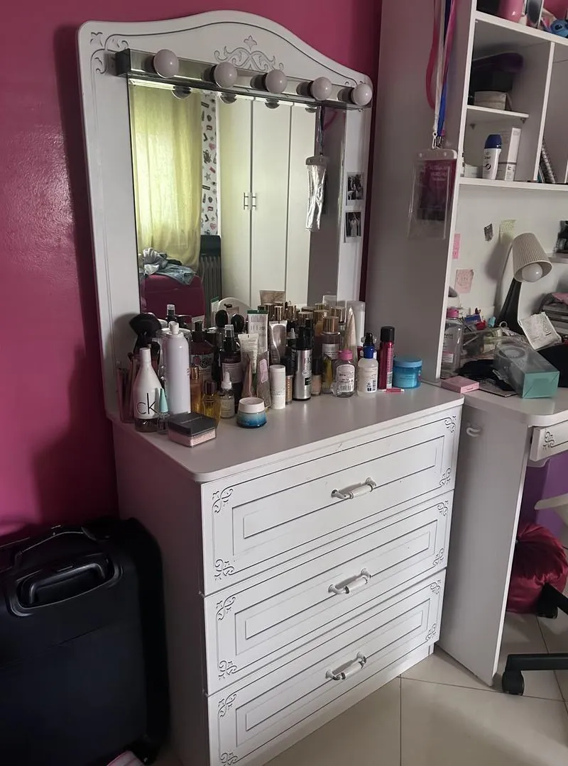 Coiffeuse vanity de la marque Çilek