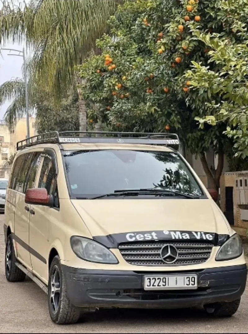 Mercedes Vito 2010 dédouanée 2015
