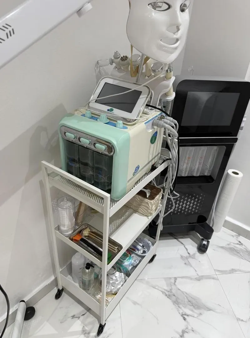 Machine Hydrafacial