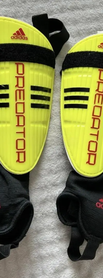 Protège-tibias Adidas Predator