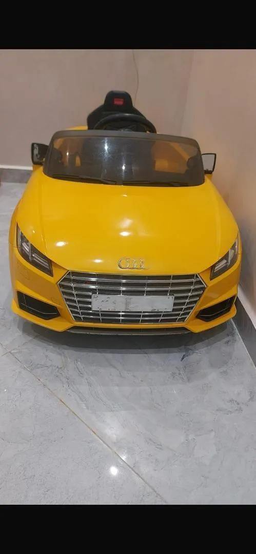 Voiture électrique pour enfants Audi