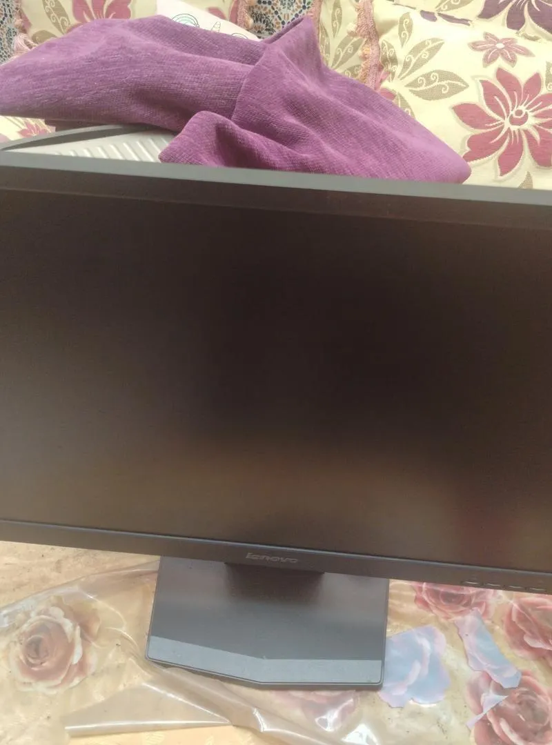 Lenovo LT2423wC
