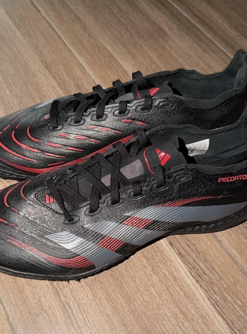 Adidas Predator League Turf (Original) (41)