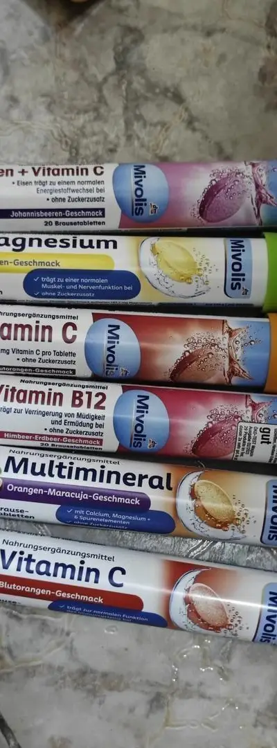 vitamines crème mains dentifrice Germany