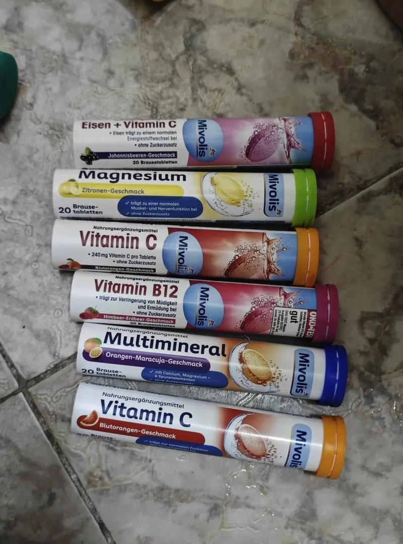 vitamines crème mains dentifrice Germany