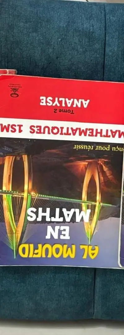 Livres de mathématiques pour la première année du baccalauréat scientifique