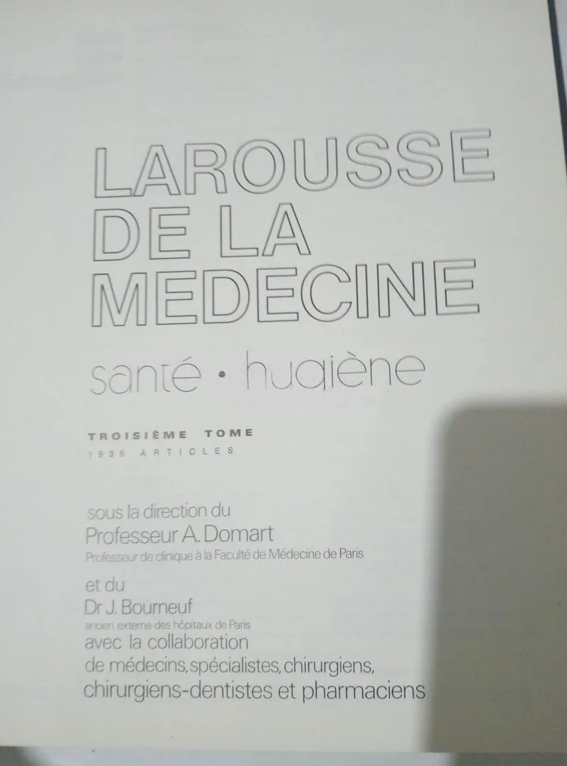 Le Livre de Médecine Larousse