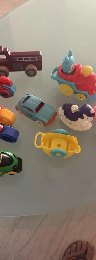 Lot de jouets pour enfants