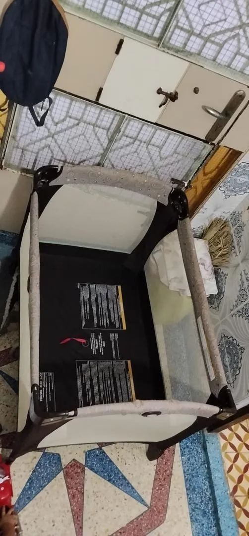 Lit pour bébé à quart de prix