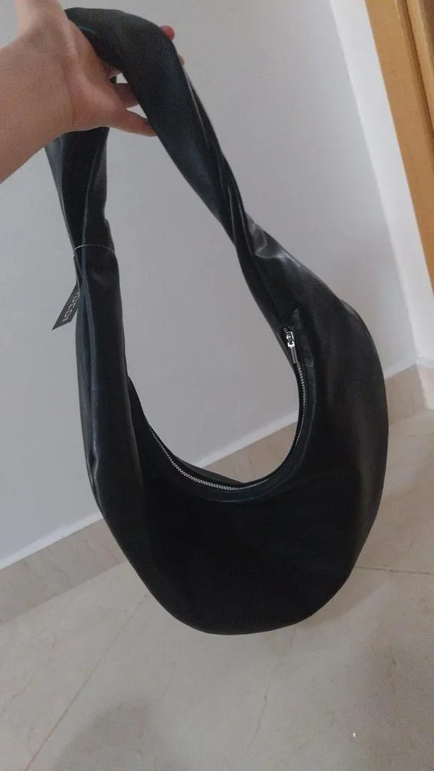 Sac bandoulière H&M neuf 200dh