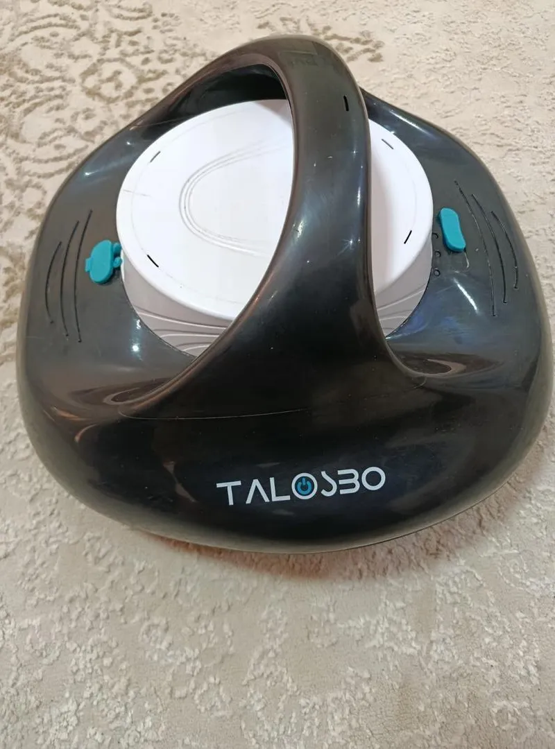 Aspirateur robot nettoyeur de piscine avec chargeur