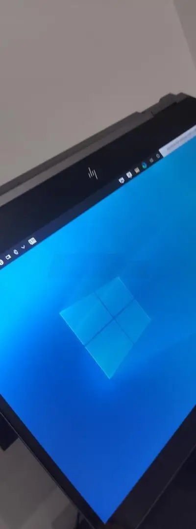 HP ZBook i7 8ème gen x360 tactile