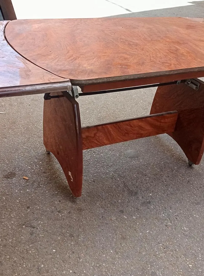 Table ancienne