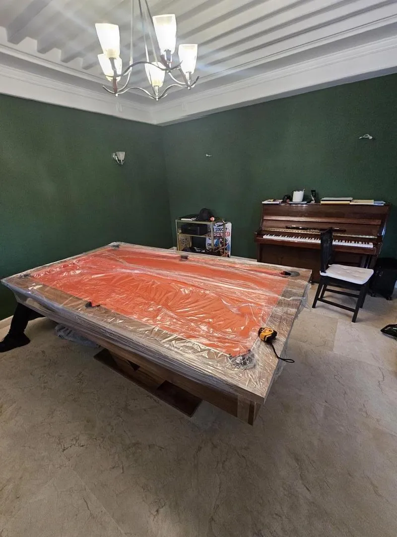 Table de billard neuve en emballage