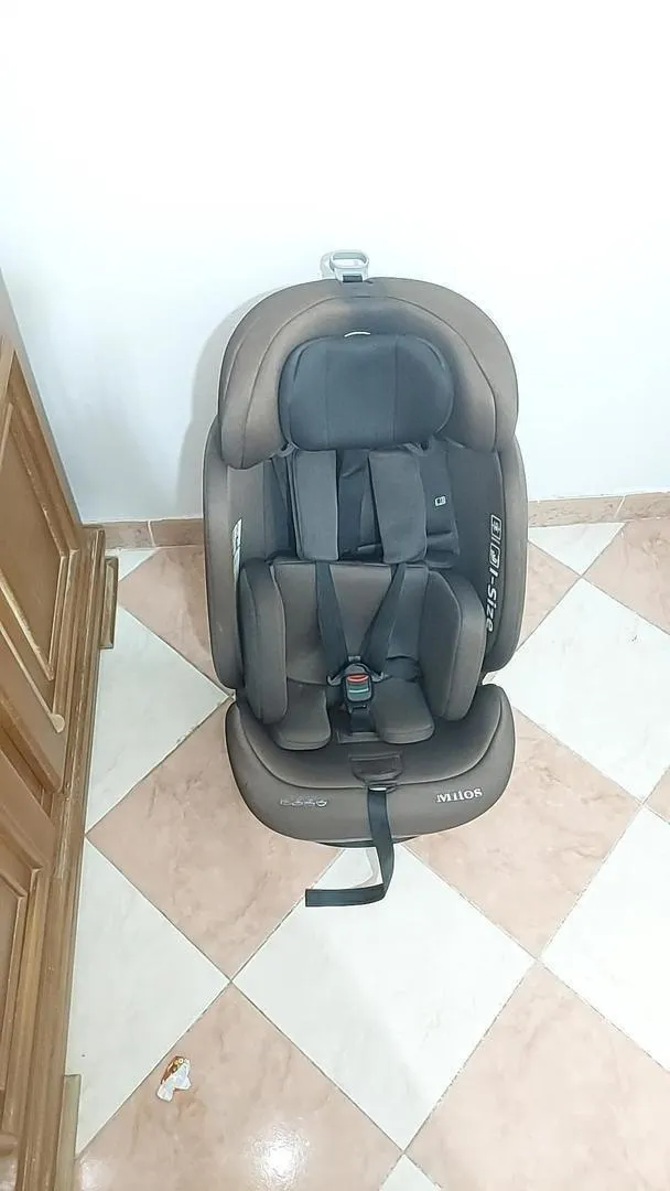 Siège auto bébé de 0 à 12 ans