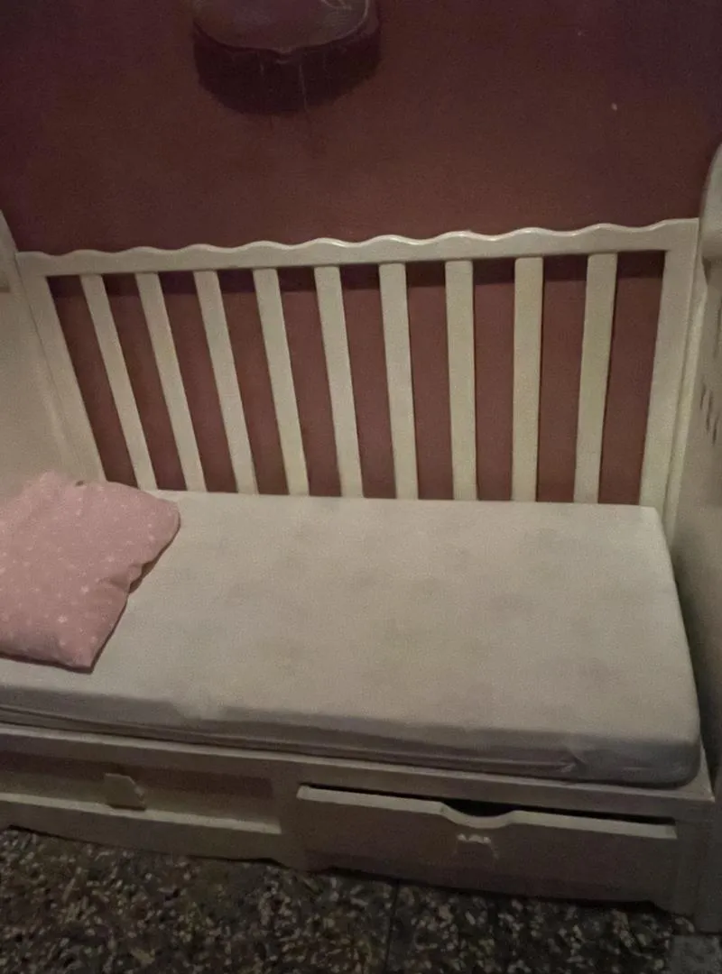 Lit bébé à vendre