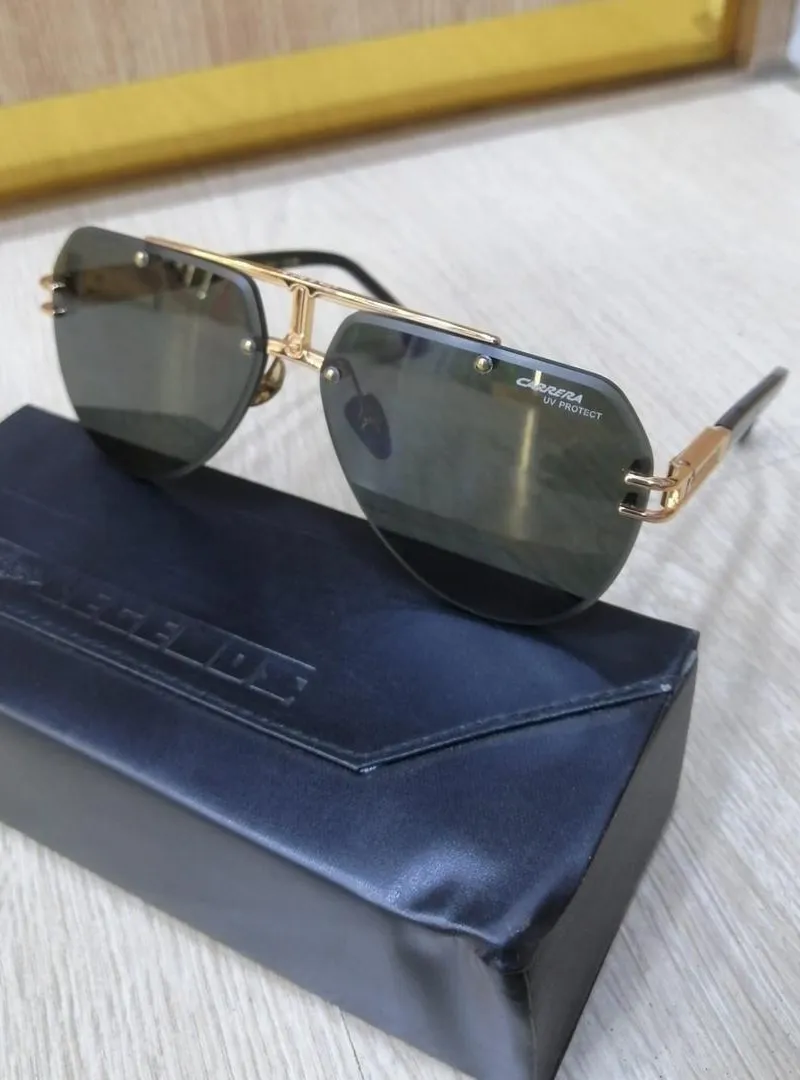 Lunettes de soleil Carrera