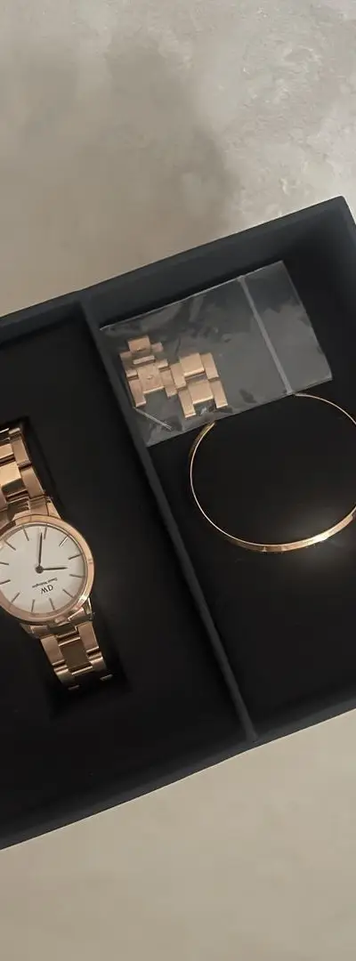 Montre Daniel Wellington originale plus bracelet